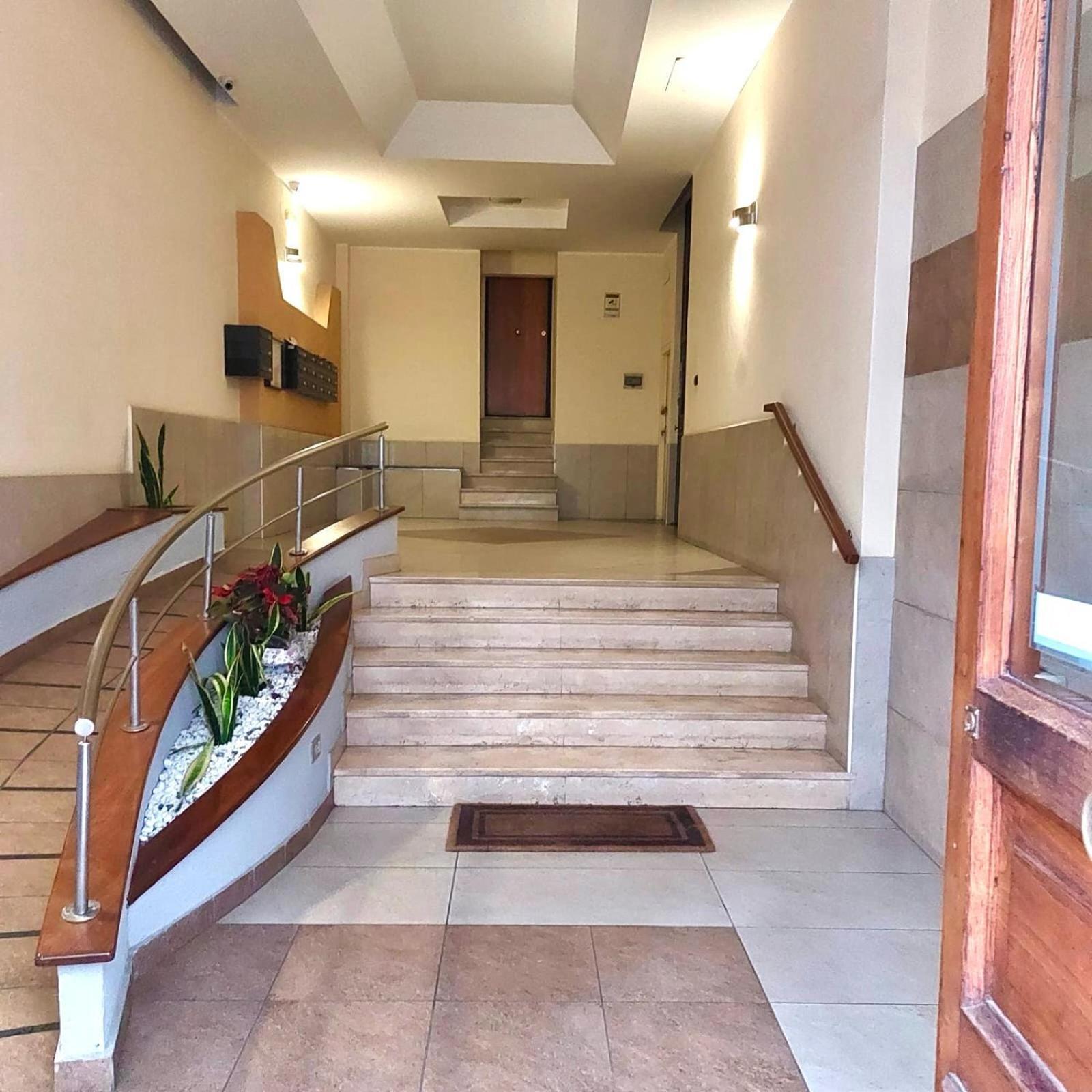 Appartement A Casa Di Don Peppino à Salernes Extérieur photo